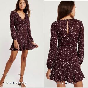 ABERCROMBIE & FITCH EUC Faux Tie Wrap Lined Ruffle Dress Burgundy Floral Small